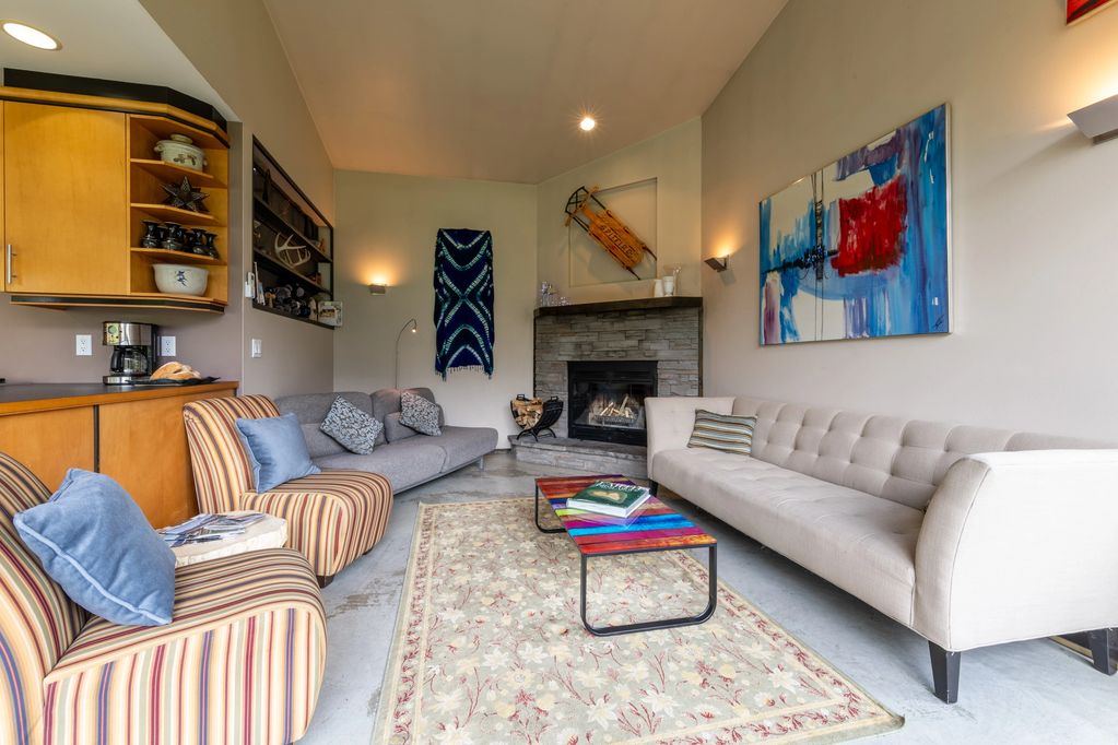 Main Floor Living Room