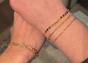 Matching permanent jewelry bracelets for friends at Fused-mn