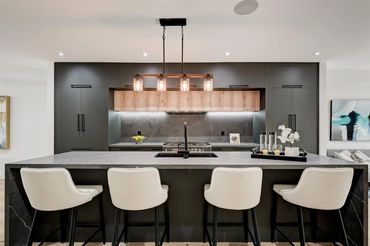 Contemporary Kitchen