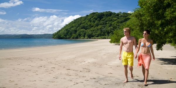 beach honeymoon packages costa rica luxury customized vacation package for honeymoon to Costa Rica.