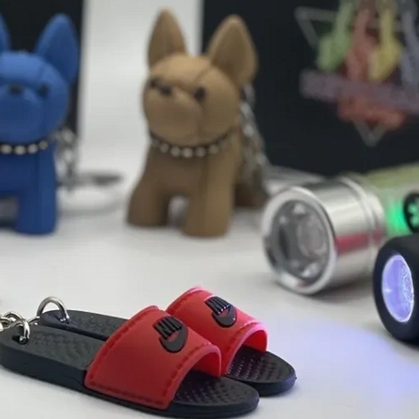 unique keychains and usb keychains