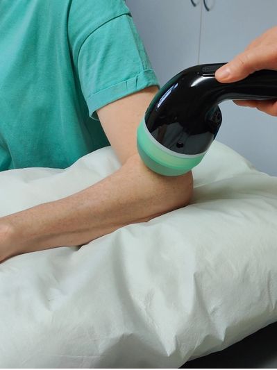 Treatment for elbow pain in Tenby, Pembrokeshire.
