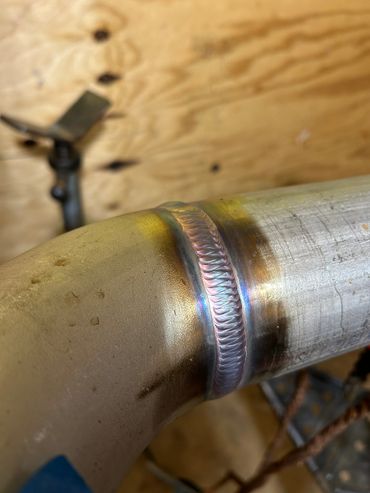 Stainless steel chemical line for a cold food storage warehouse