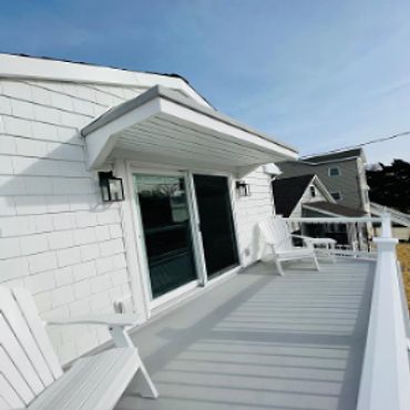 Vacation Rentals in Cape May premier rental - the Bay Breeze - Nice upper deck overlooking bay