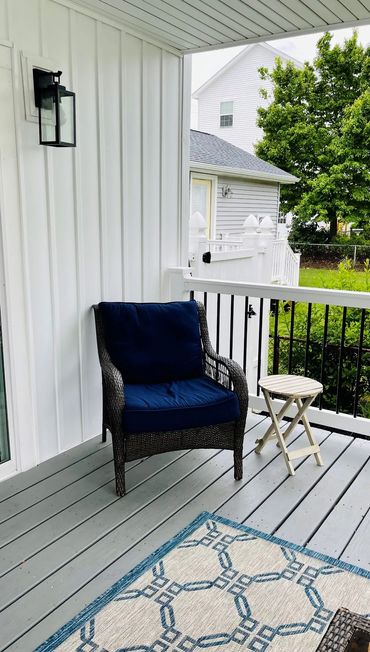 Vacation Rentals in Cape May premier rental - the Bay Breeze - Covered Rear Deck