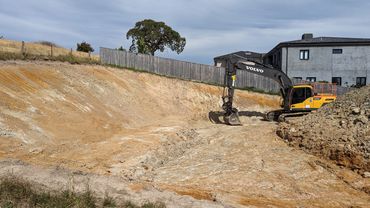 A twenty tonne Volvo Excavator on a job site.