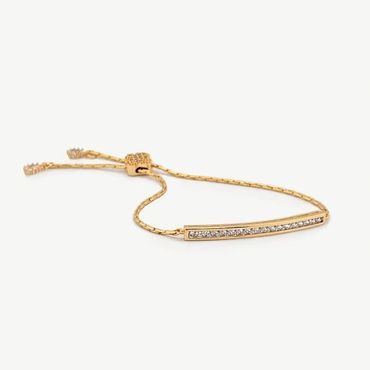 Winchcombe bracelet
A contemporary and appealing piece of designer jewellery,
