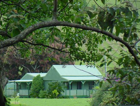 Crystal Creek Cottages