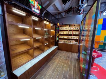 mutfak stüdyosunda market bölümü alanı