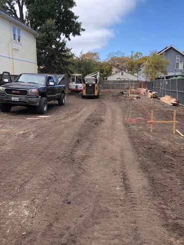 2212 10TH STREET – BERKELEY, CALIFORNIA – UNITS A & B CONSTRUCTION
