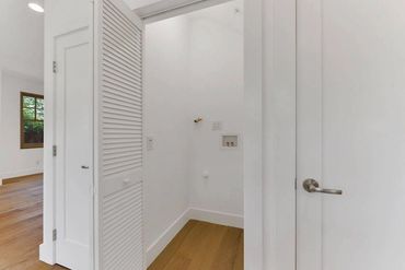 2212 10TH ST. – BERKELEY - UNIT B - COMPLETE