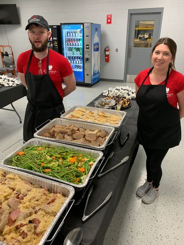 We can cater any size gathering. Weddings, Birthdays, corporate  luncheons, you name it!