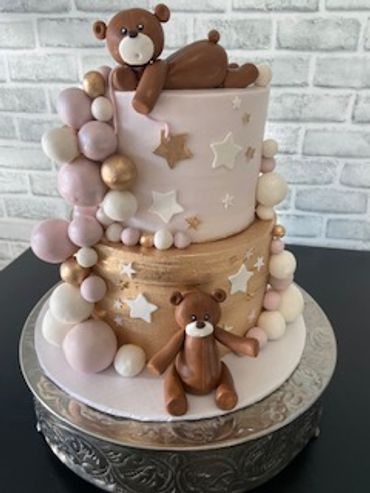 Birthday cake, wedding cake, special occasion cake
