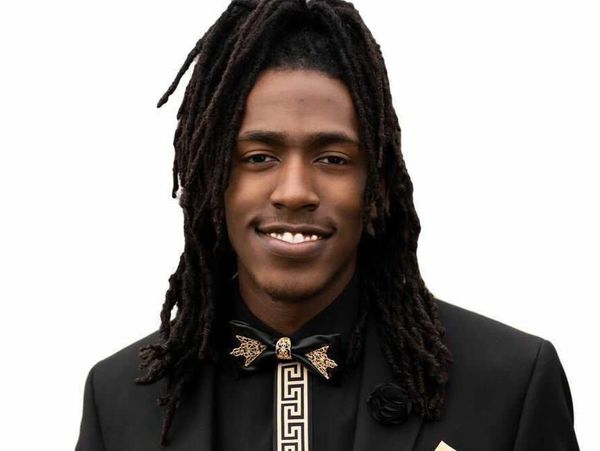 A headshot of yours truly.