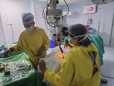 Dr Shuchi Verma a cataract surgery specialist