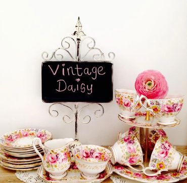 Vintage Daisy - Beautiful Vintage Tea Sets