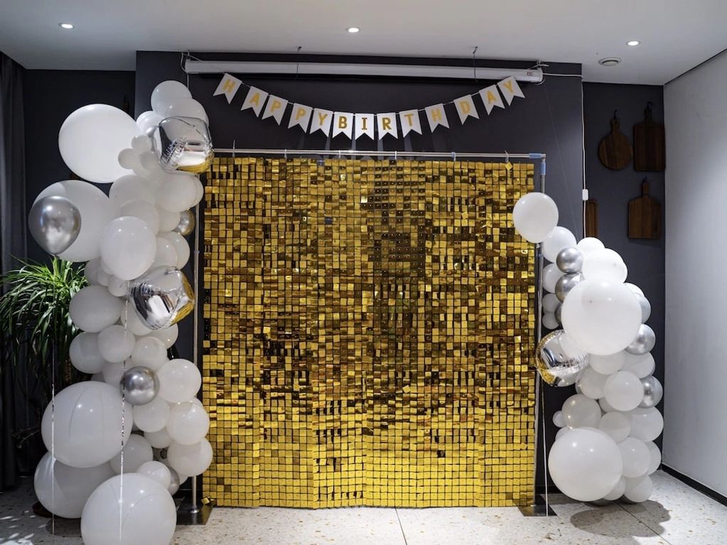 7ft  x 7ft  Gold Shimmer wall backdrop