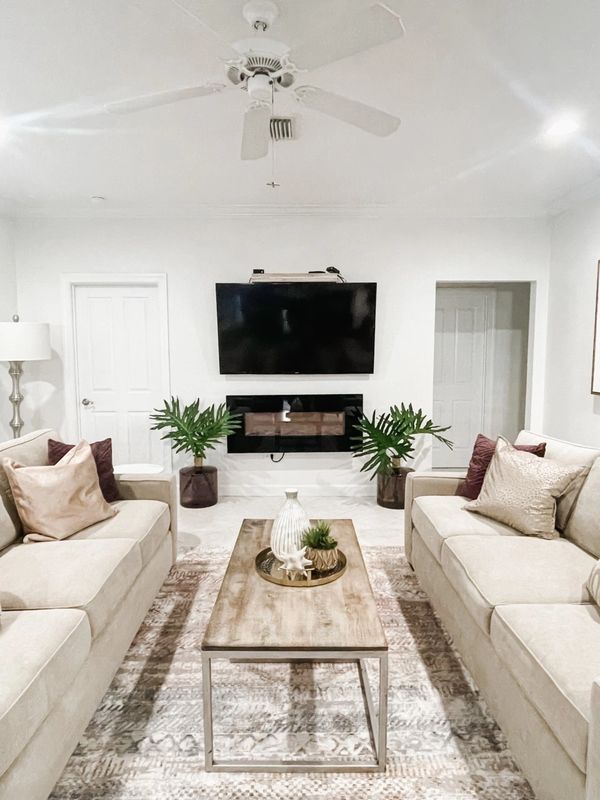 interior decorating real estate staging furniture decor