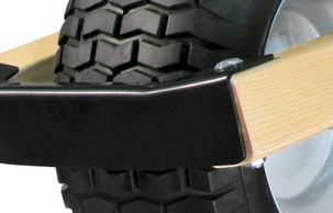 BRENTWOOD WHEELBARROW
FARMINGTON HARDWARE & HARNESS
WEST FARMINGTON OHIO