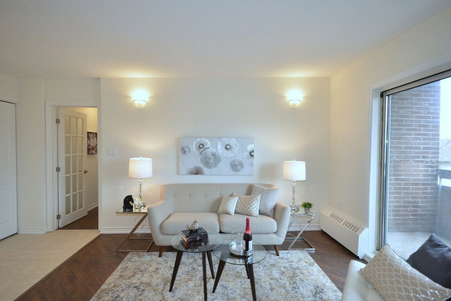 Home Staging & Decor