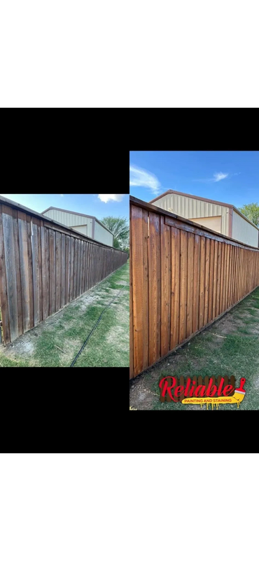 Before and after board-on-board fence staining in Northlake Texas by Reliable Painting and Staining