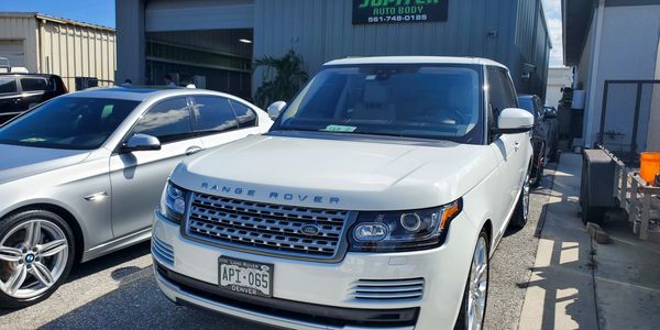 Range Rover auto body repair