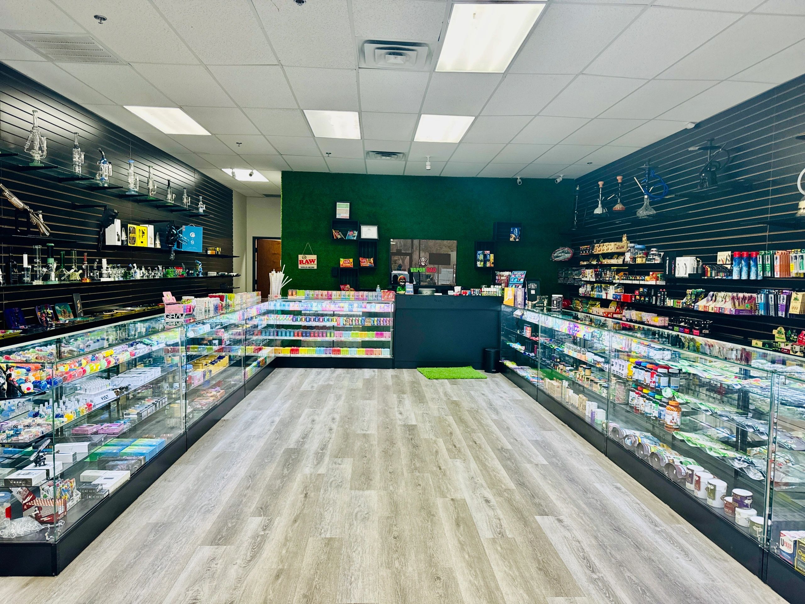 Vapor Dad Roanoke smoke shop interior