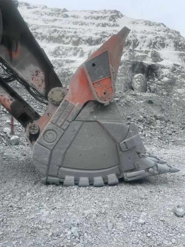 Update:
Bear Claw Industries with our partner IMS Group rebuilt a shovel bucket for Red Chris mine. 