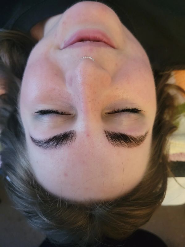 Brow Lamination with Henna