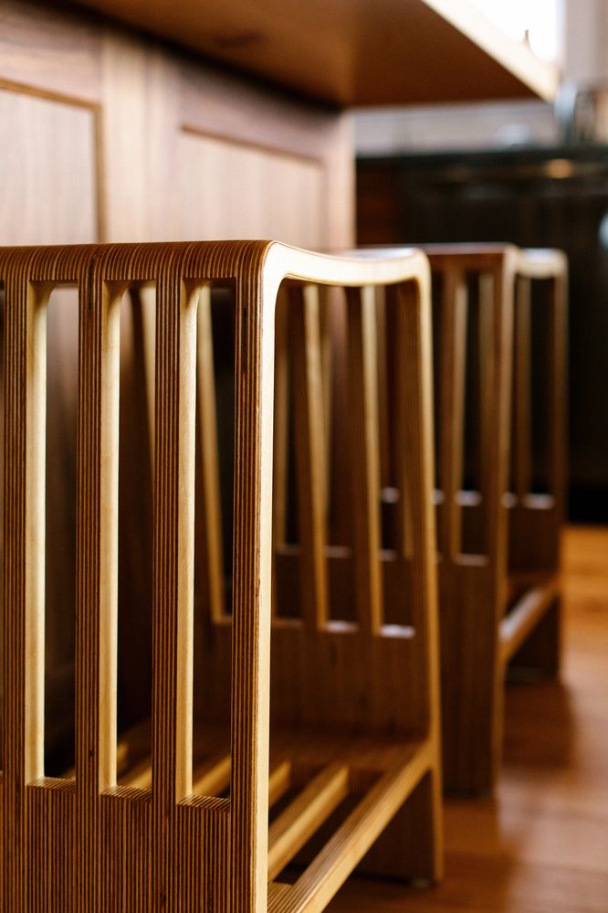 Birch Wave Bar stool