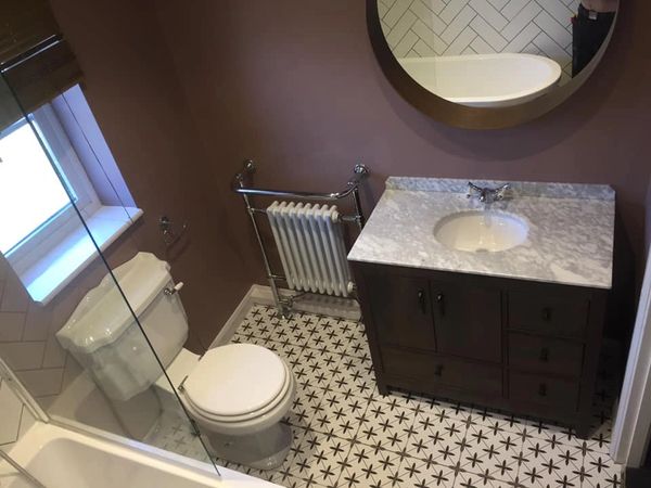 Bathroom fitters in Swinton, Prestwich, Manchester, England,Greater Manchester, Sale,Worsley.