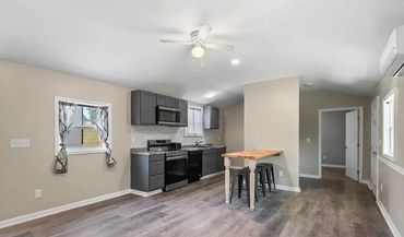 This is a representation of the unit. Not the exact one. 2br 2bath unit.