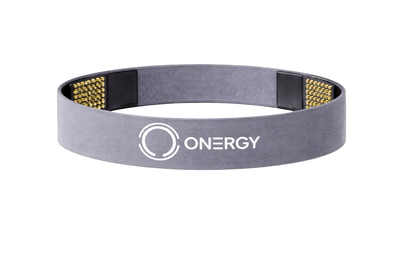 Gray sports headband with gold accents and Onergy logo.