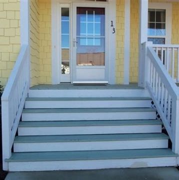 Exterior stairs