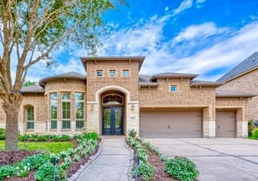 Under contract in 1 day.