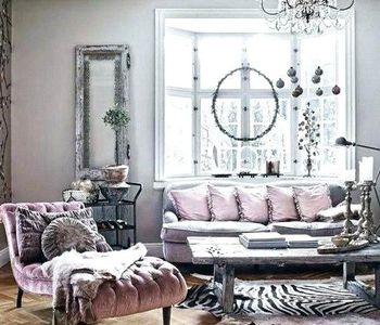 ANTIQUES SHABBY CHIC FARMHOUSE DESIGN INTERIOR STYLE STAGING 