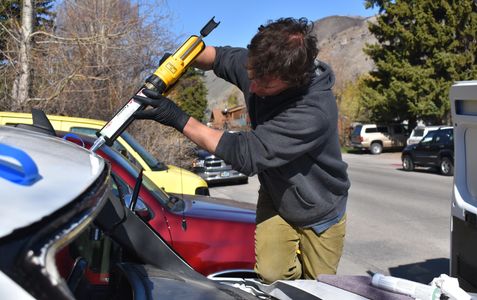 Windshield repair & replacement in Jackson, WY