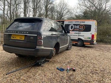 A Range Rover having a brand new tyre fitted at home in Souldrop Bedfordshire