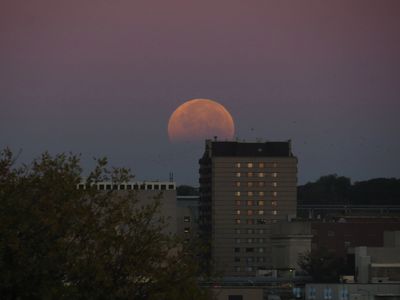 Lunar eclipse, Des Moines, IA, October 8, 2014, 7:17 a.m.