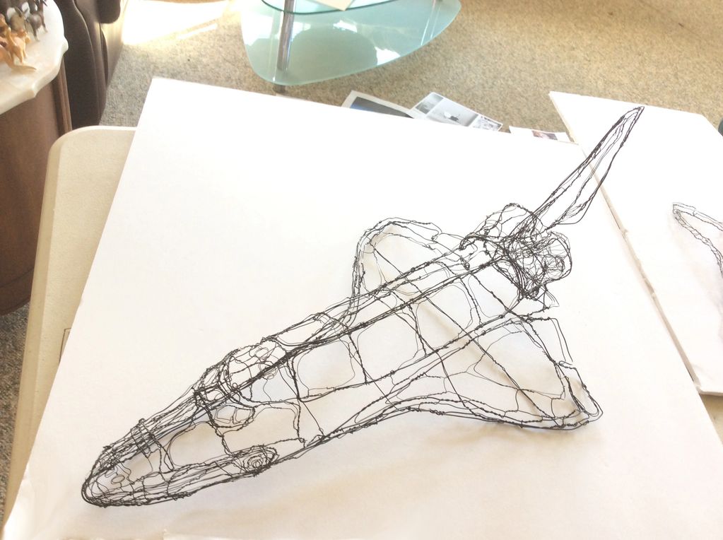 3D wire sculpture of Challenger space shuttle