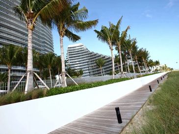 Ipe Boardwalk at Auberge in Fort Lauderdale