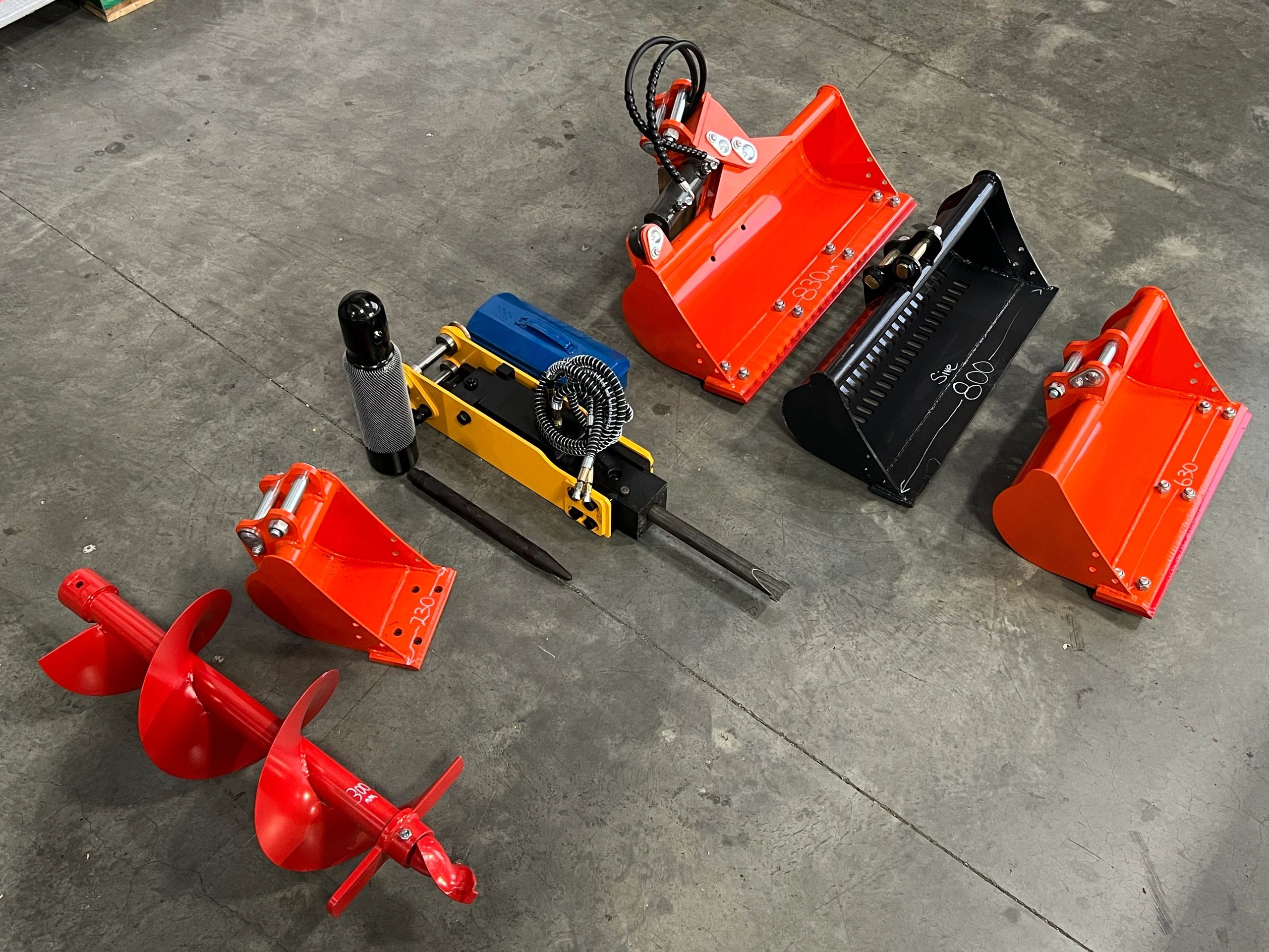 The new 8010-KO Haihong Excavator optional extras