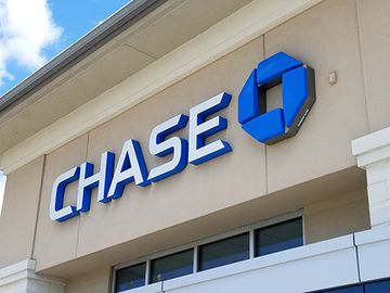 A picture of a Chase bank logo sign installed,  which is a front lit Channel Letters 