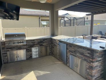 Outdoor kitchen