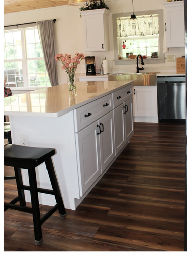 Budget Cabinet Sales strives to have 100% Customer Satisfaction. Thank you to the Chapelles!