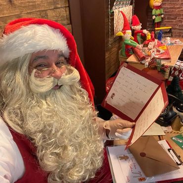 santa home visits
santa home visits London
santa home visits near me
Santa and elf visit