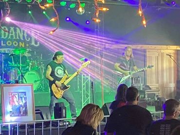 Live at Sundance Saloon - Cover Band