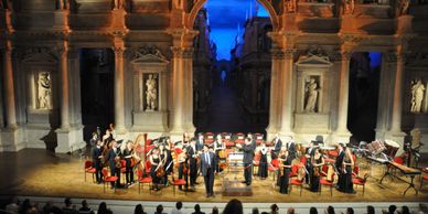 CultureALL in Teatro Olimpico with Orchestra UniMI and John Axelrod