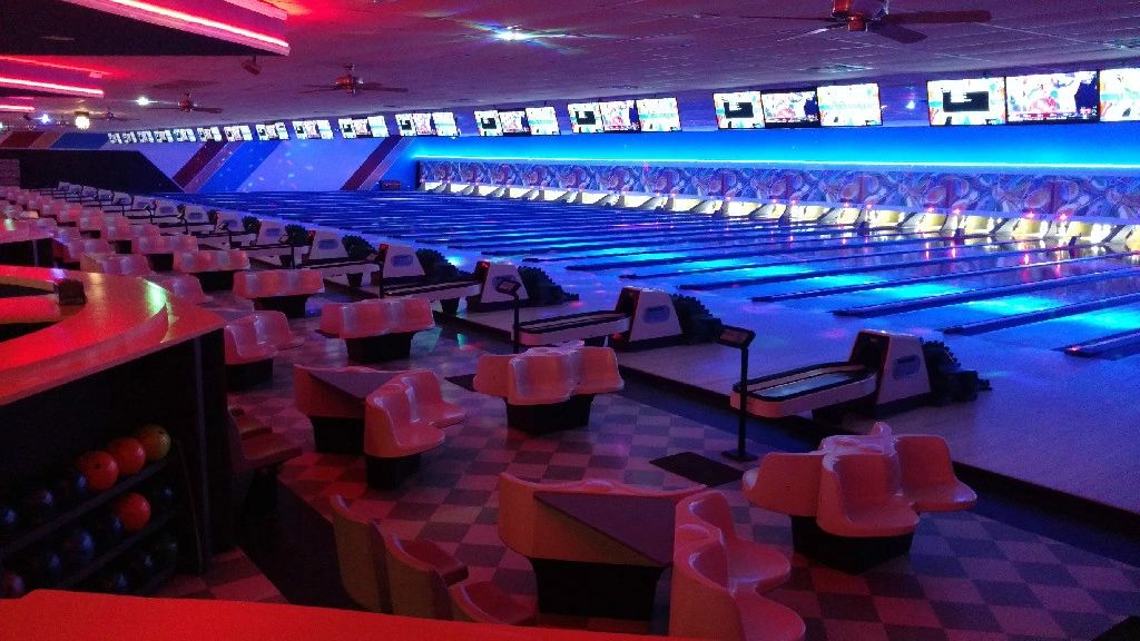 Bowling Alley, Family Fun Center - ISLAND BOWL - Wildwood, New Jersey