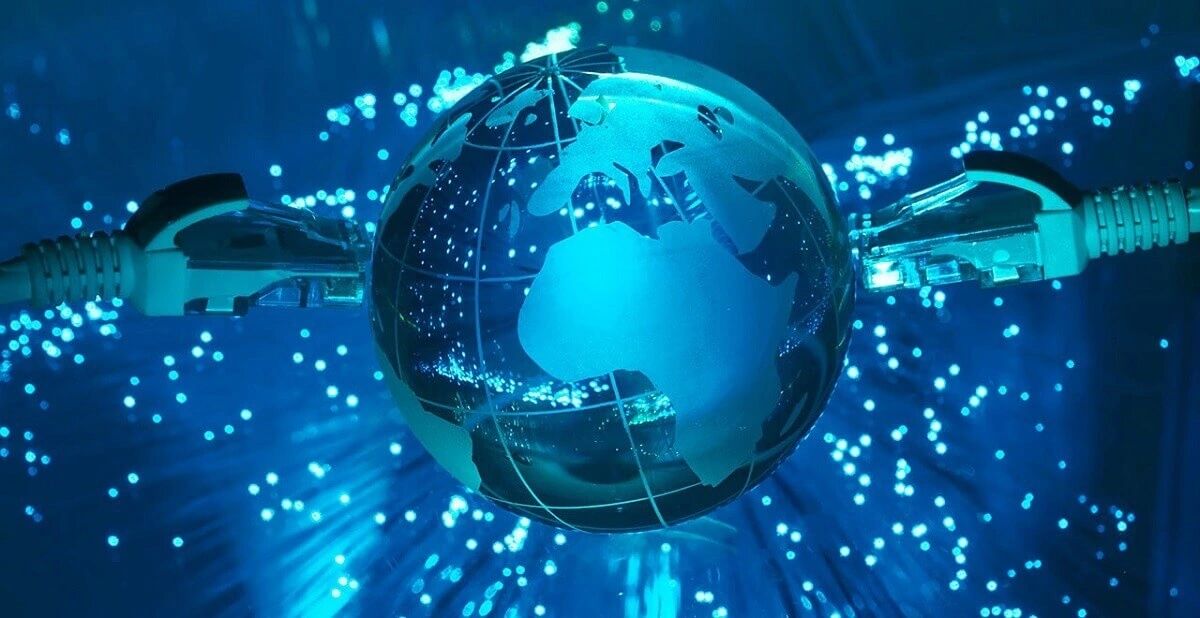 Globo digital que representa el acceso remoto a aplicaciones desde distintas ubicaciones